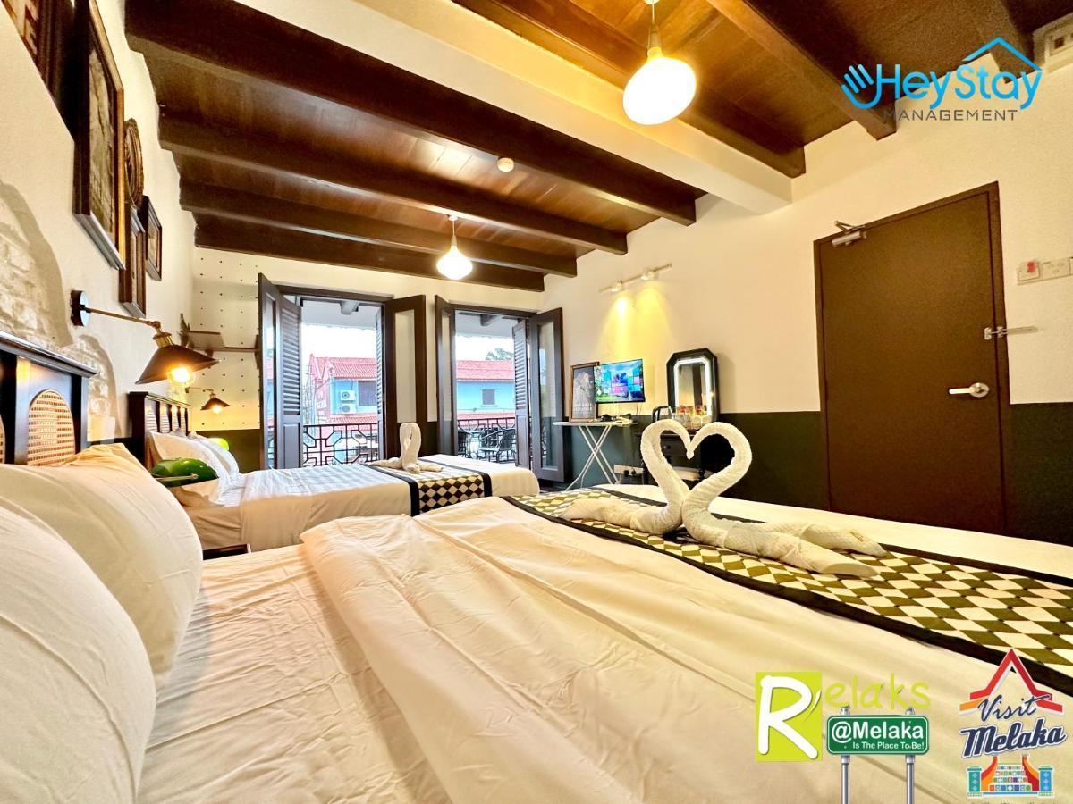 Wayfarer Guest House Jonker Street Melaka By Heystay Management Luaran gambar