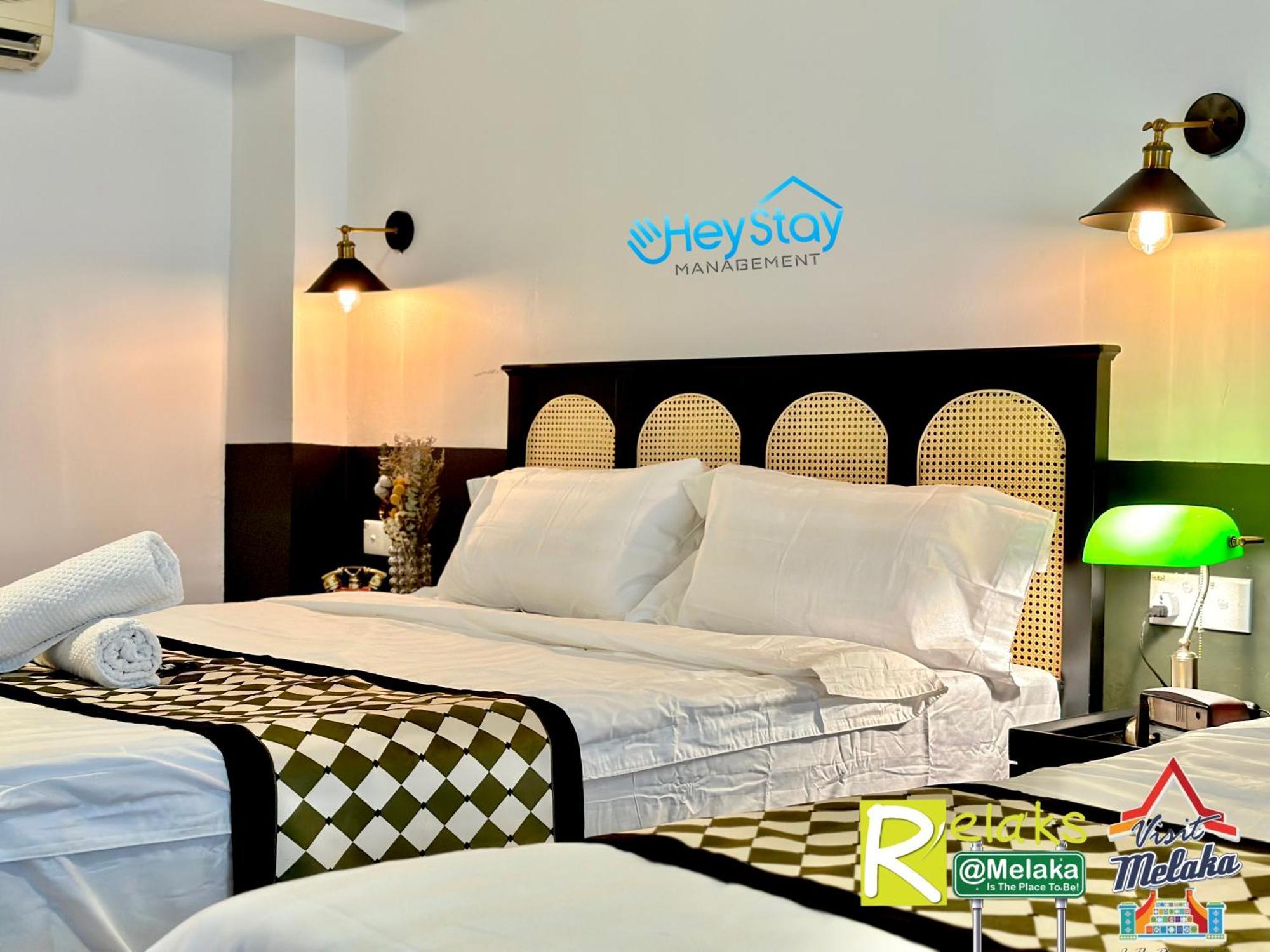 Wayfarer Guest House Jonker Street Melaka By Heystay Management Luaran gambar