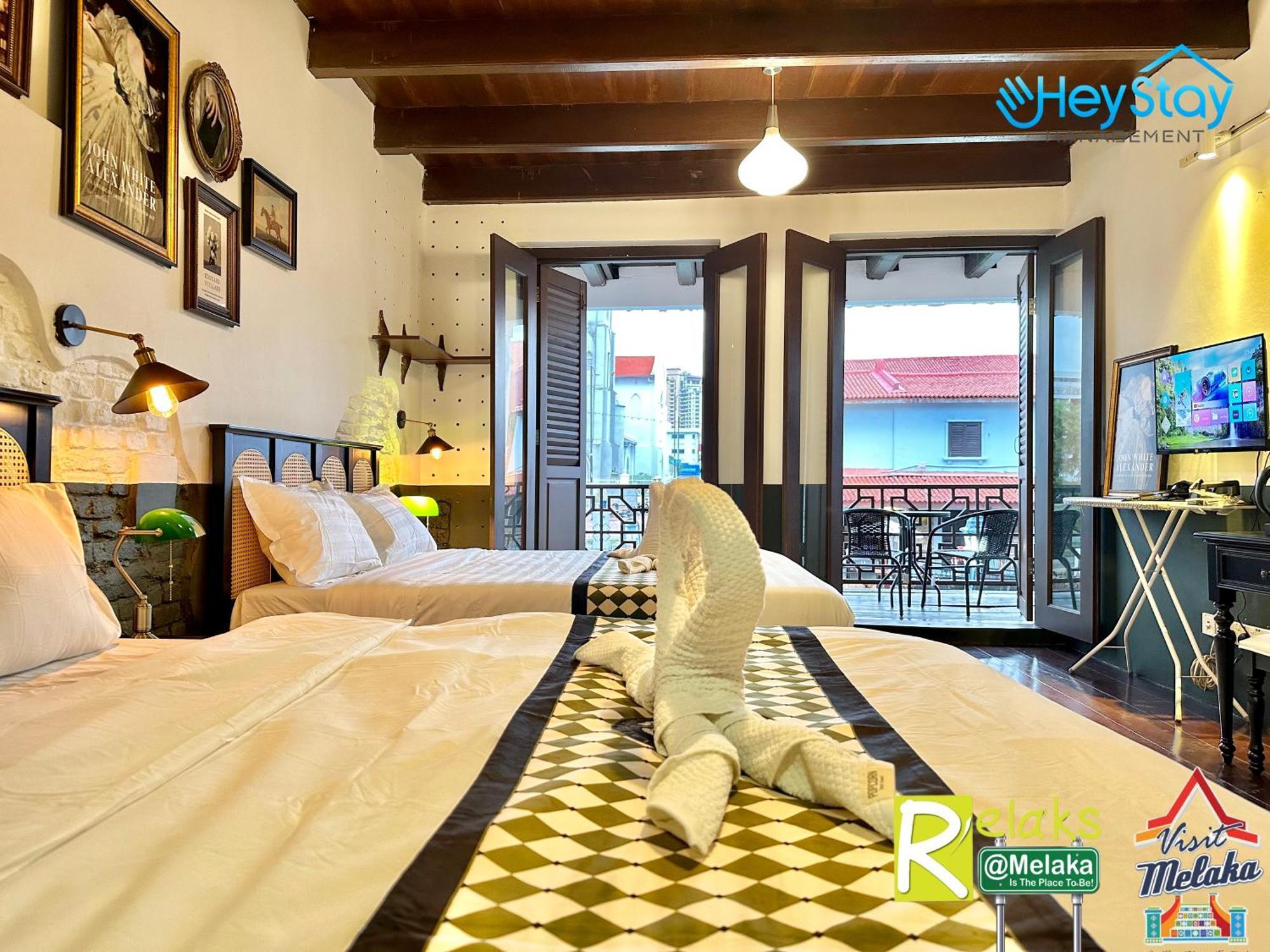 Wayfarer Guest House Jonker Street Melaka By Heystay Management Luaran gambar